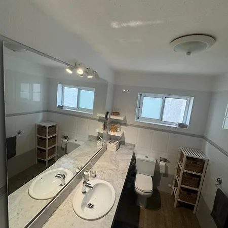 Modern Retreat Apartment