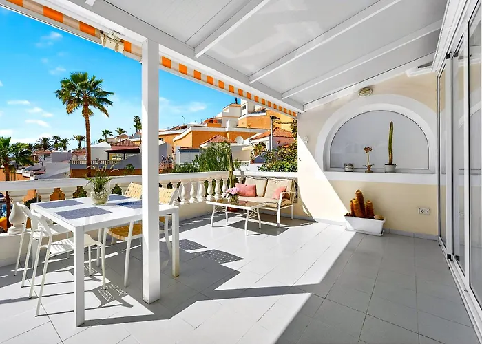 아파트 Modern Retreat *