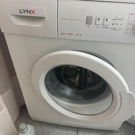 Modern Retreat 公寓 阿德耶